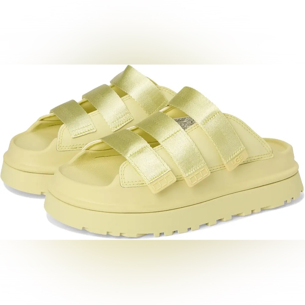 Ugg sandals NWT
